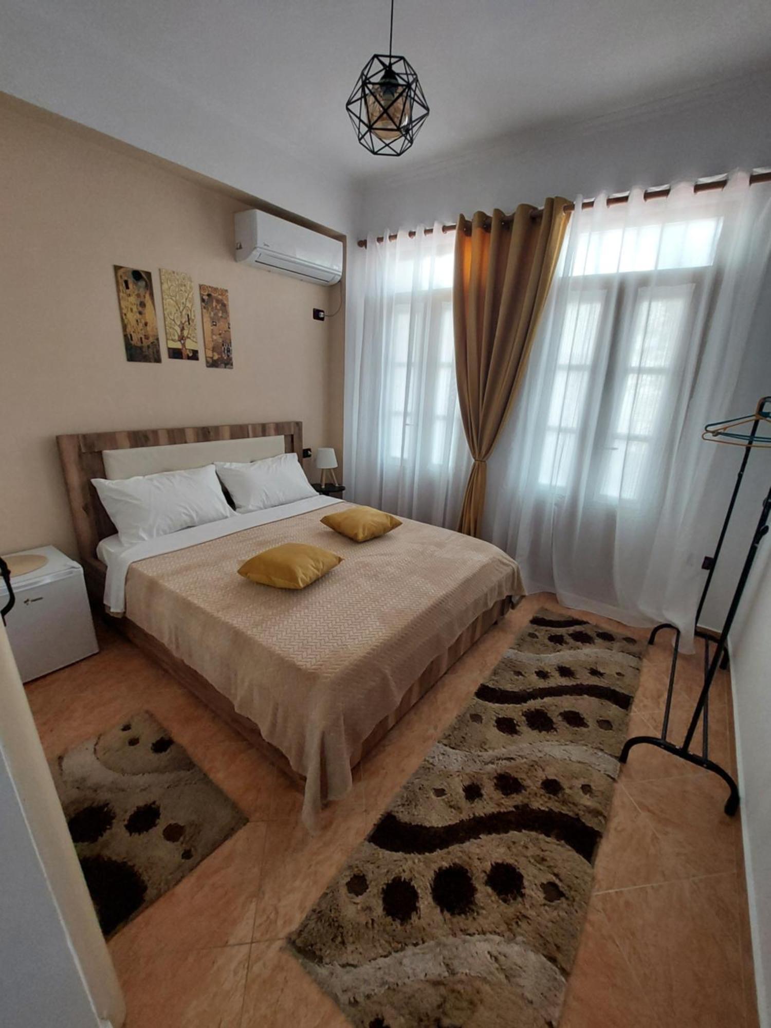 Godard Apartments Vlora Kültér fotó